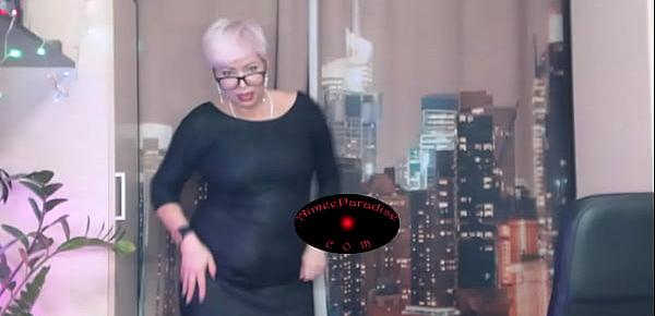  Mature gaping pussy and dick in cunt close up ))
